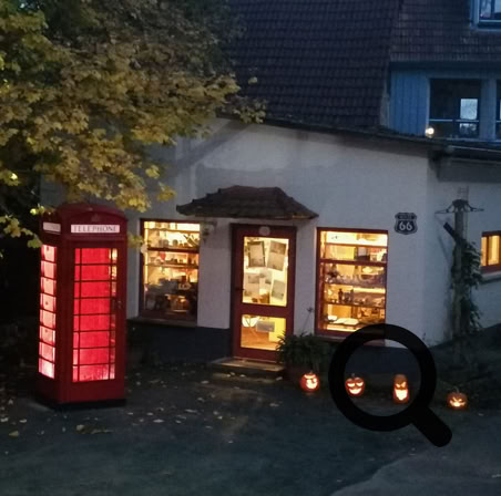 Red British Telephone Box as a swapping library